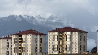 Cilo Dağı yeniden beyaza büründü