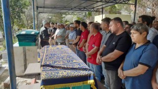 Çöken balkonun altında can veren baba ve oğlu son yolculuğuna uğurlandı