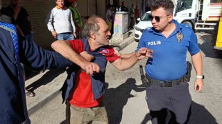 Çöp evden 10 kamyon çöp çıktı