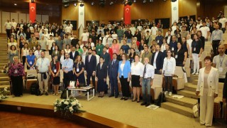 ÇÜ’de “Uluslararası Herkes-için-Dil” Konferansı Düzenlendi