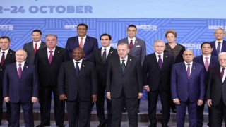 Cumhurbaşkanı Erdoğan, BRICS Liderler Zirvesinde aile fotoğrafı çekimine katıldı