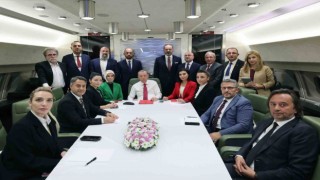 Cumhurbaşkanı Erdoğan: Genel başkan yardımcılarında bazı değişiklikler olabileceği gibi aynı şekilde kabinede de duruma göre değerlendirmelerimizi yaparız