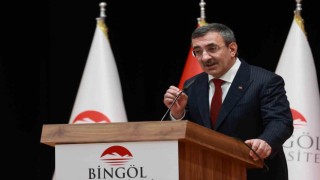 Cumhurbaşkanı Yardımcısı Yılmaz, Bingöl Üniversitesi akademik yıl açılışına katıldı