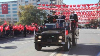 Cumhuriyet Bayramı Sivasta coşkuyla kutlandı