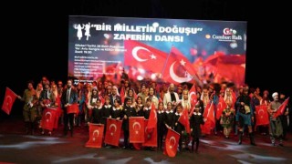 Cumhuriyetin 101. yılında zaferin dansı sahnelendi