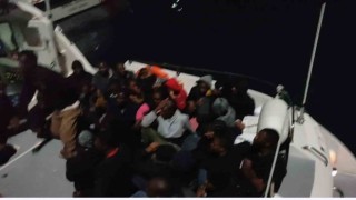 Dalaman açıklarında Yunanistanın geri ittiği 25 düzensiz göçmen kurtarıldı