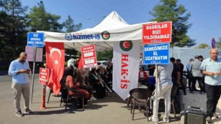 DEM Partili belediyeler tarafından işten çıkartılan işçilerin eylemine destek