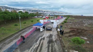 Deniz kenarında yapılan zorlu Off-Road yarışları nefesleri kesti