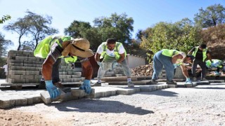 Denizli Büyükşehirde hedef 1 milyon metrekare beton parke taşı