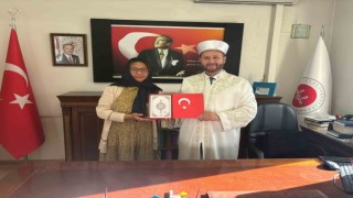 Denizlide Filipinli kadın Müslüman oldu