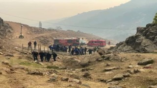 Denizlideki yangına 7 hava aracı ve 1069 personelle müdahale ediliyor