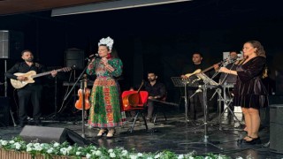 Depremde hasar gören Bela Bartok Konferans ve Sergi Salonu yeniden açıldı