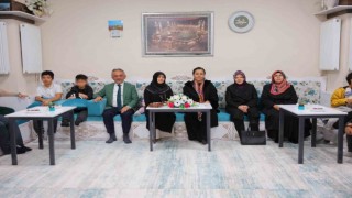 Devlet korumasındaki çocuklar müftülüğü ziyaret edip Bayburtu gezdiler