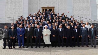 Diyanet İşleri Başkanı Erbaş, Kazakistanda bir dizi ziyarette bulundu