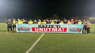 Diyarbakırda futbol turnuvasında ‘Gazzeyi unutma pankartı açıldı