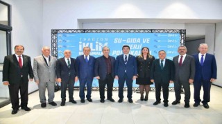 Doç. Dr. Oğuz Kurdoğlu: “Karadenizin deniz suyu sıcaklığı ilk defa bu yaz 29 dereceyi buldu; İlk defa Akdenizi geçti”