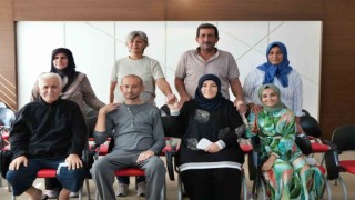Dört ameliyathanede eş zamanlı yapılan operasyonlarla 8 hayat birbirine çapraz bağlandı
