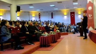 DPÜ GSFde açılış dersi ve animasyon üzerine söyleşi