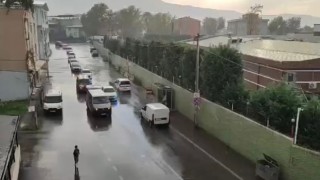 Düğün konvoyu ile çevreyi rahatsız eden araç sahibine ceza