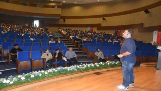Düzce Üniversitesi beden dilini öğretti