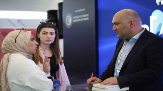 E-ihracat uzmanı Koca: “Üretici firmalar için tek çözüm yurt dışı pazarlara açılmak”