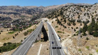 Edebiyat Yolundan 4 yılda 10 milyon araç geçti
