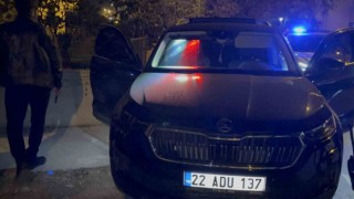 Edirnede çakar lambalı otomobile 12 bin 800 lira ceza kesildi