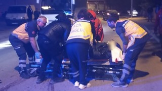 Edirnede feci kaza: Devrilen motosikletten savrulan sürücü otomobilin altında kaldı