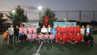 Edremit Belediyesi Cumhuriyet Kupası futbol turnuvası başladı