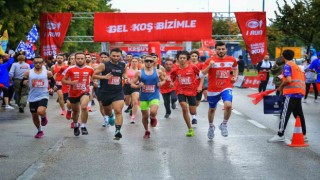 Eker I Run katılımcıları iyilik peşinde koşmak için yola çıkıyor