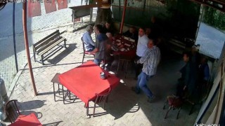 Elazığda 5,9luk depreme kıraathanede böyle yakalandılar