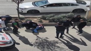 Elazığda otomobilin çarptığı yaya yaralandı