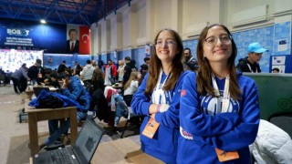 Erzurumda gençler teknolojide yarışıyor