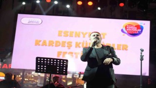 Esenyurt Kardeş Kültürler Festivalinde İç Anadolu türküleri seslendirildi