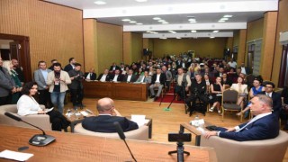 Esenyurt Kardeş Kültürler Festivalinde Sosyal Belediyecilik söyleşisi