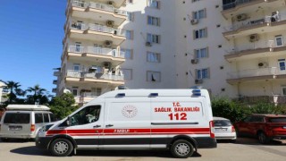 Eski eşini almaya gitmeyen avukat evinde ölü bulundu