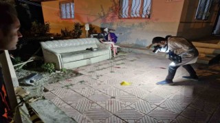 Evinde silahlı saldırıya uğradı