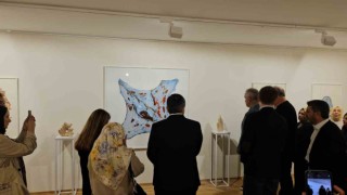 ‘Farklı Olsan Ne Olur sergisi Kadırga Sanat Galerilerinde sanatseverlerle buluştu