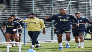 Fenerbahçe, Samsunspor maçı hazırlıklarına devam etti