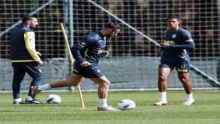 Fenerbahçe, Samsunspor maçı hazırlıklarına devam etti