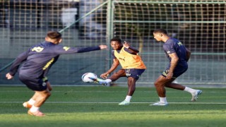 Fenerbahçe, Samsunspor maçı hazırlıklarını sürdürdü