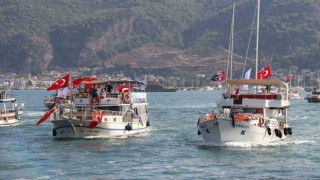 Fethiyede Cumhuriyet coşkusu denizde de yaşandı