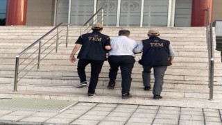 FETÖden aranan eski albay Akhisarda yakalandı