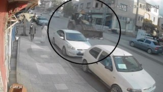 Freni patlayan kepçe 7 aracı biçti: 8 yaralı
