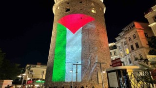 Galata Kulesine Filistin bayrağı yansıtıldı