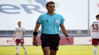 Galatasaray - Beşiktaş maçının hakemi Arda Kardeşler oldu