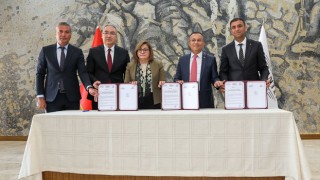 Gaziantep Büyükşehir Belediyesi’nden Öğrencilere 40 Milyon TL'lik Destek