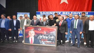 Gaziantep FK futbolcuları, Şahinbeyli öğrencilerle buluştu