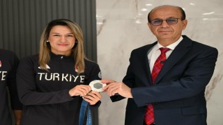 Geçit: Hatice Akbaş örnek bir sporcudur
