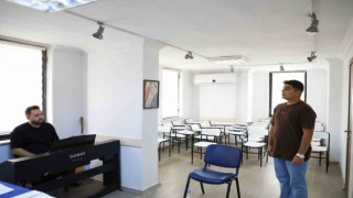 Geleceğin sanatçıları Aydın Büyükşehir Belediyesi Konservatuvarında yetişiyor